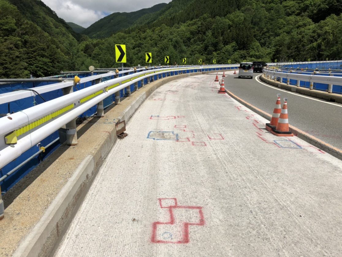 Y橋斫り工事 現状 三島建設株式会社