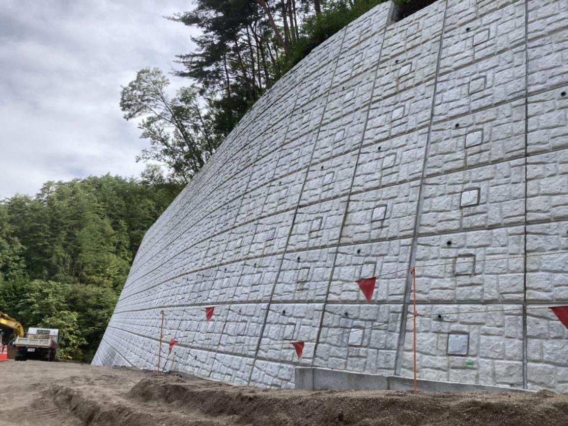 S変電所 補強土壁工事（完成） 三島建設株式会社