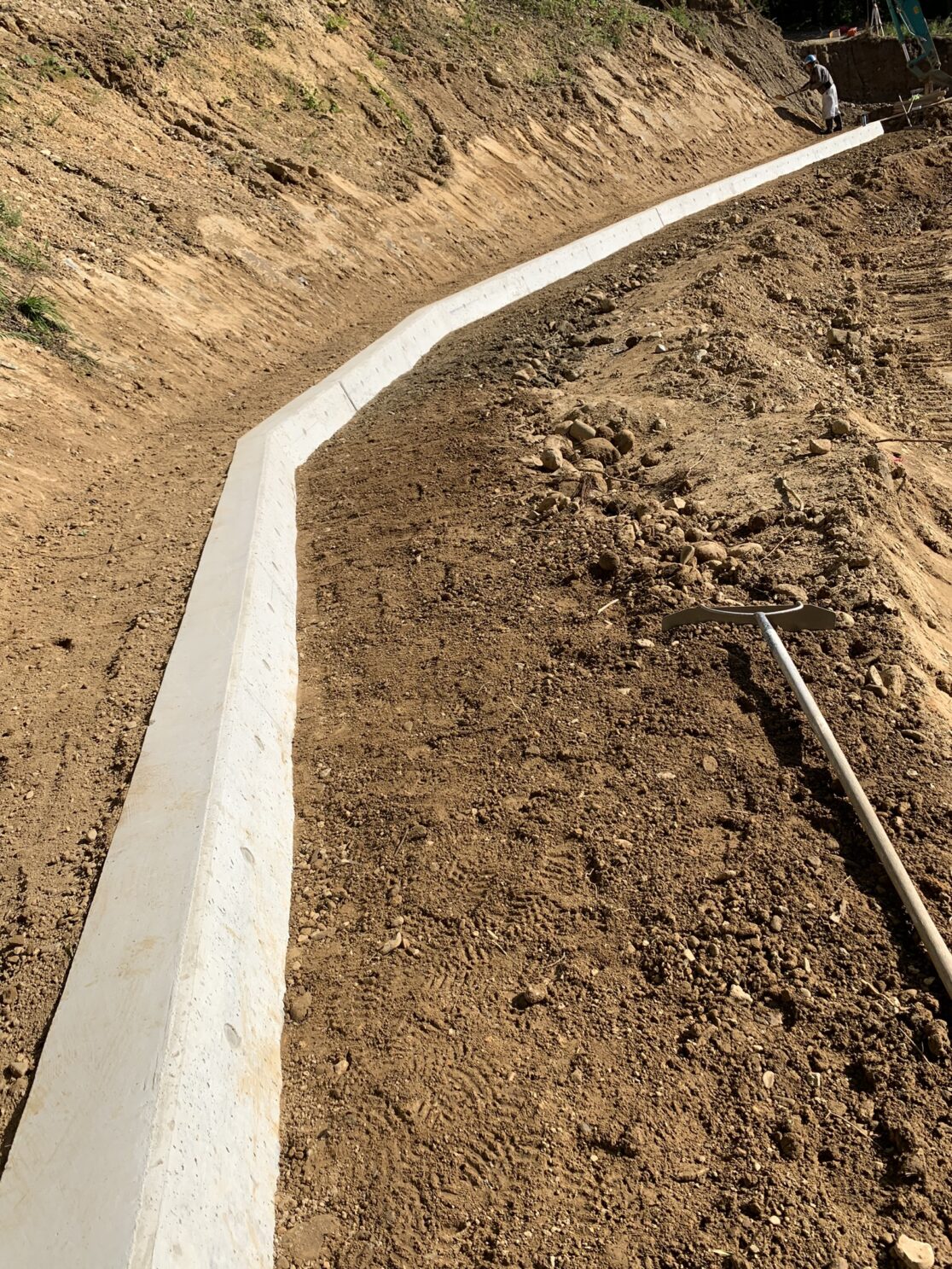 T村 土木工事 埋め戻しとカゴ枠床掘り 三島建設株式会社