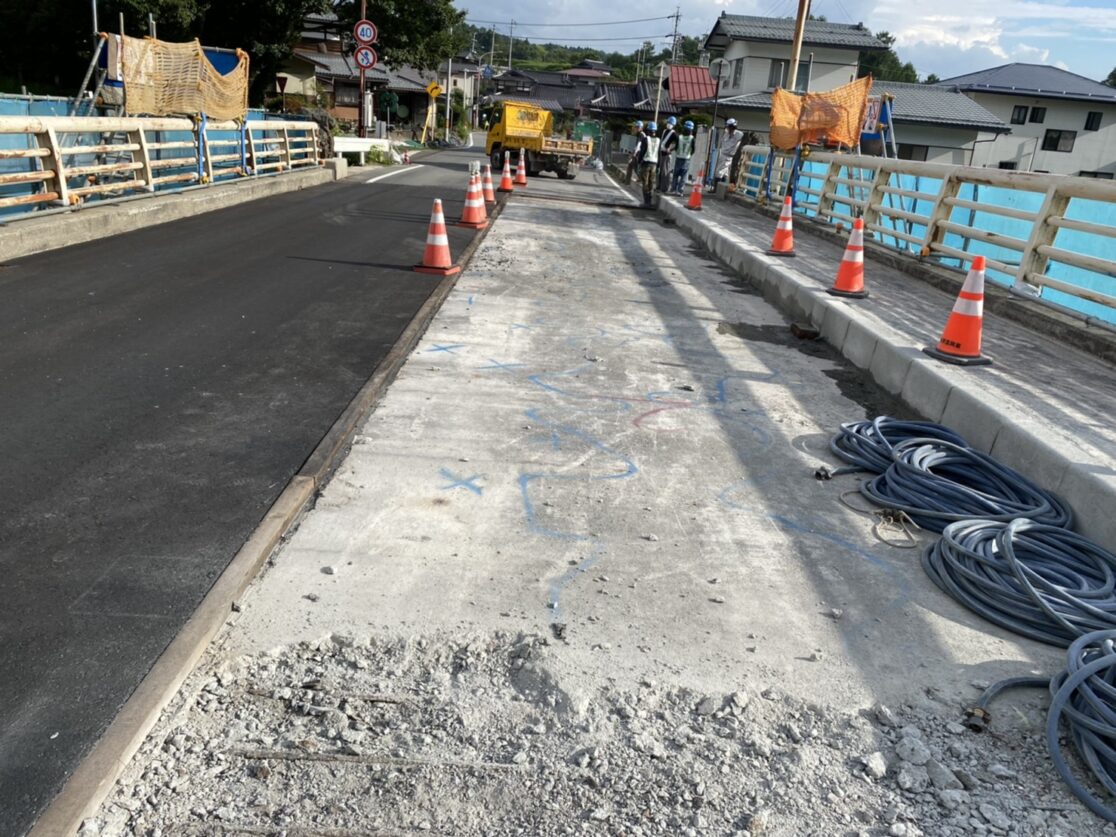 C市 橋 斫り工事 三島建設株式会社