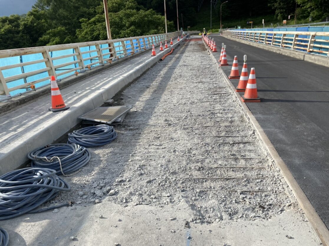 C市 橋 斫り工事 三島建設株式会社